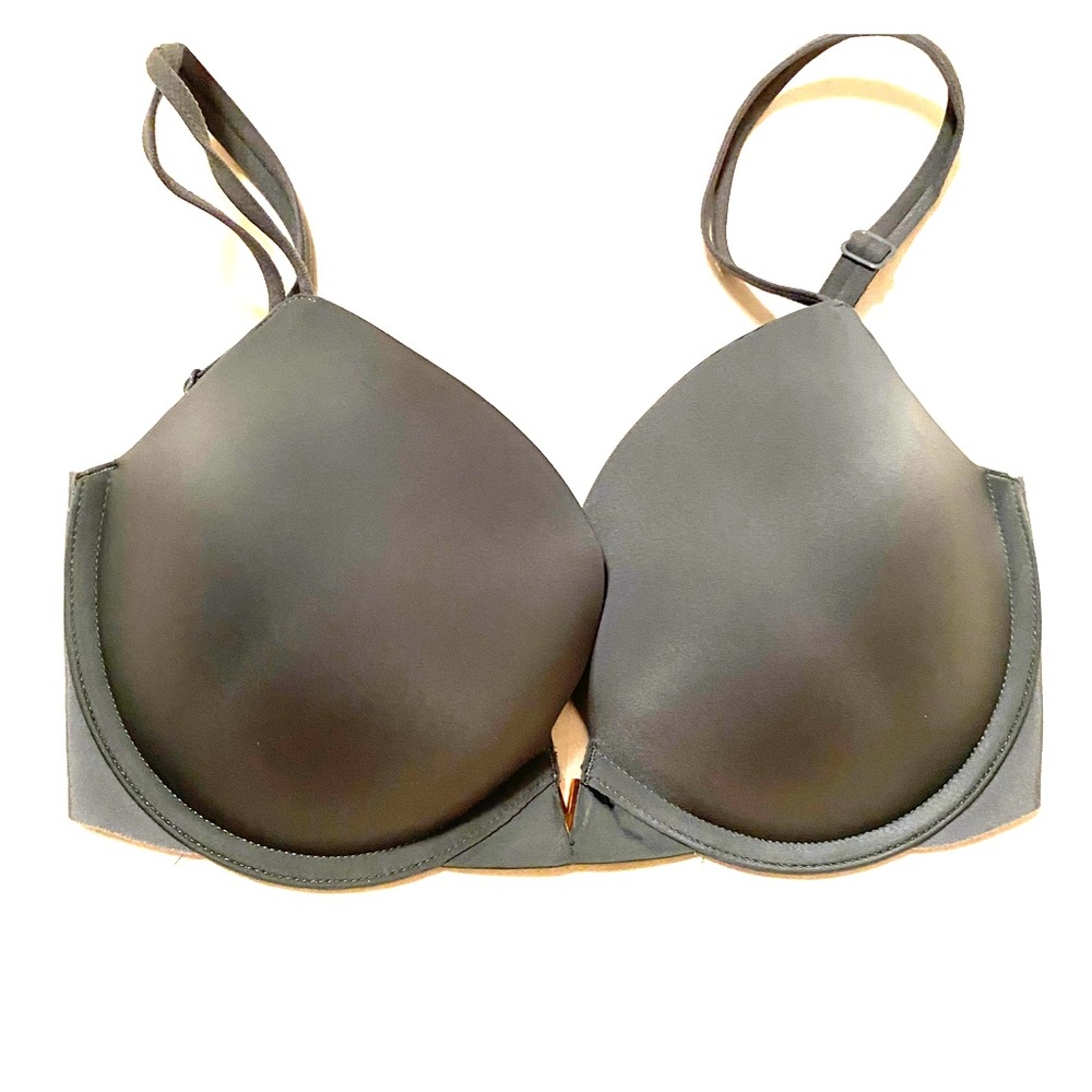 VS Push-Up Green Bra Size 32DD 🤩💃